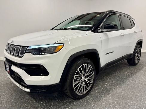 Used 2022 Jeep Compass Limited w/ Elite Group image 7