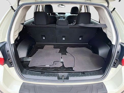 Used 2017 Subaru Crosstrek 2.0i Premium w/ Moonroof Package AWD/4WD image 27