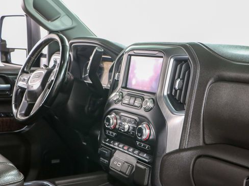 Used 2023 GMC Sierra 2500 Denali image 29