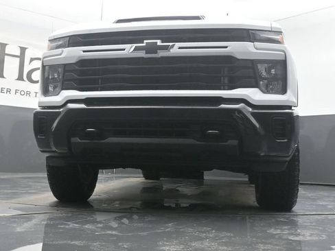 New 2026 Chevrolet Silverado 2500 Custom w/ Custom Convenience Package AWD/4WD image 4