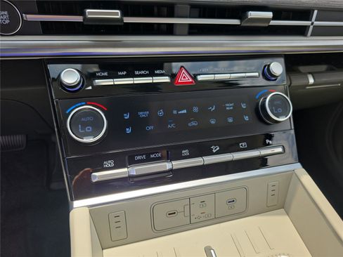 New 2026 Hyundai Santa Fe Calligraphy image 17