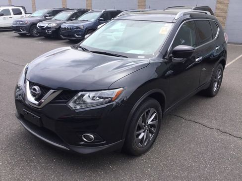 Used 2016 Nissan Rogue SL w/ SL Premium Package AWD/4WD image 3