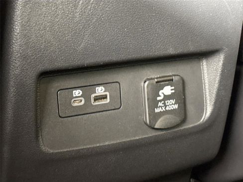 Used 2023 Nissan Frontier SV w/ SV Convenience Package RWD image 36