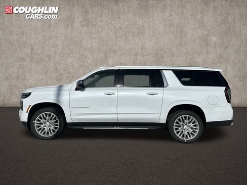 New 2026 Chevrolet Suburban Premier w/ Sun And Tow Package image 5