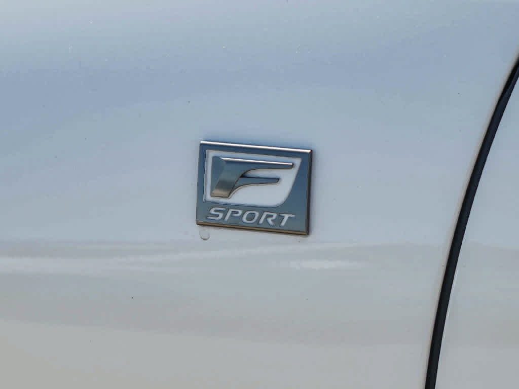 Used 2024 Lexus ES 350 F Sport w/ Accessory Package (Z2) FWD image 8
