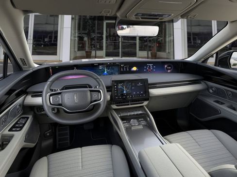 New 2026 Lincoln Nautilus Reserve image 9