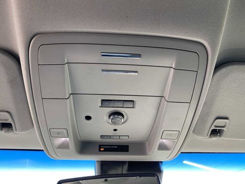 Used 2019 GMC Yukon SLT image 22