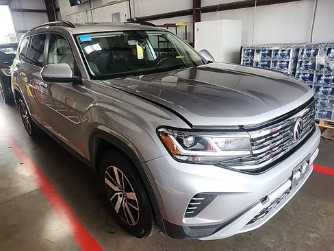 Used 2022 Volkswagen Atlas SE FWD image 1