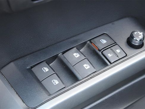 Certified 2023 Toyota Tacoma TRD Sport image 17