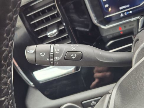 Used 2024 Chevrolet Silverado 1500 LT Trail Boss w/ Protection Package image 27