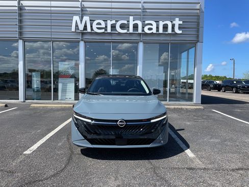 New 2026 Nissan Sentra SR image 3