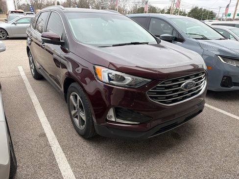 Used 2020 Ford Edge SEL image 4