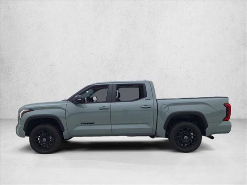 Used 2024 Toyota Tundra Limited AWD/4WD image 8