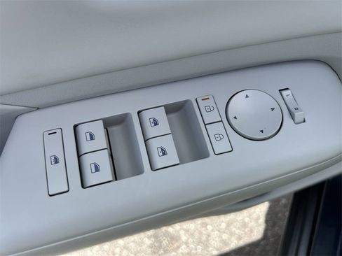 New 2026 Hyundai Kona SEL Premium image 21