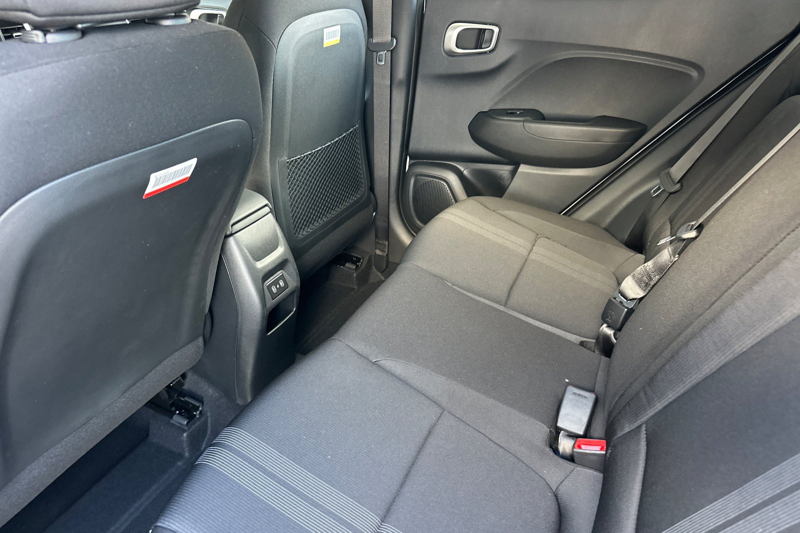 New 2026 Hyundai Venue SEL FWD image 13