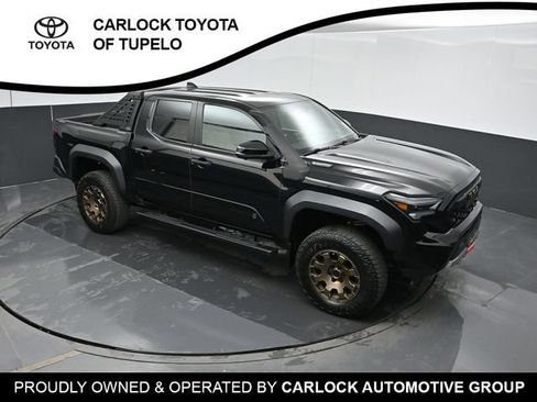 Used 2024 Toyota Tacoma 4x4 Double Cab Hybrid image 38