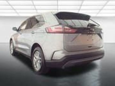 Used 2023 Ford Edge SEL w/ Convenience Package image 12