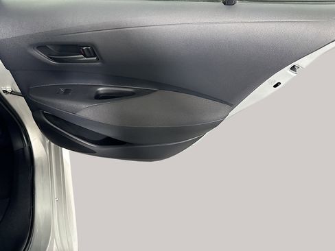 Used 2024 Toyota Corolla LE image 27