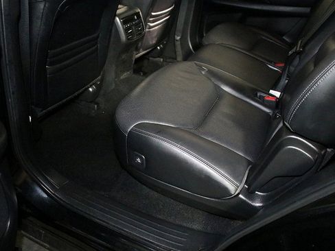 Used 2022 MAZDA CX-9 Touring image 29