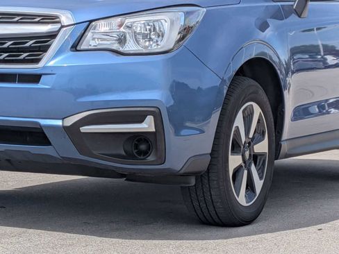 Used 2017 Subaru Forester 2.5i Premium AWD/4WD image 9