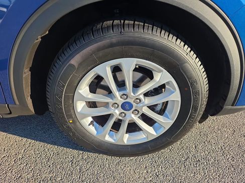 Used 2022 Ford Escape SE w/ Convenience Package image 9