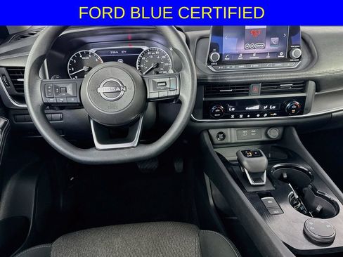 Used 2024 Nissan Rogue SV AWD/4WD image 23