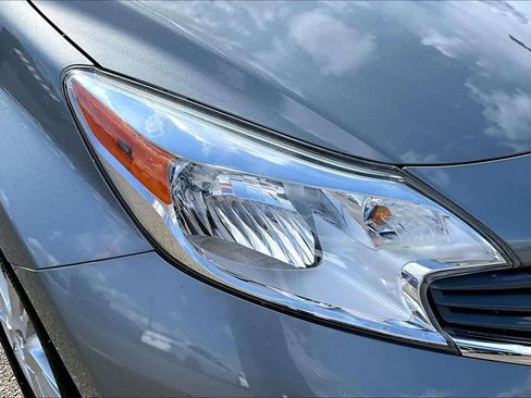 Used 2015 Nissan Versa Note SV w/ Sport Value Package FWD image 27