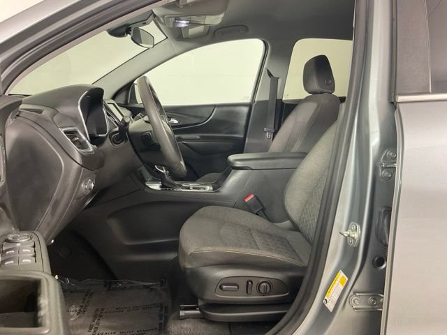 Used 2023 Chevrolet Equinox LT FWD image 18