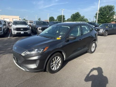 Used 2020 Ford Escape S FWD image 3