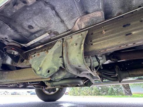 Used 2006 Ford F250 XL RWD image 11