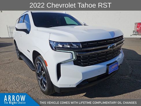 Used 2022 Chevrolet Tahoe RST w/ Luxury Package image 2