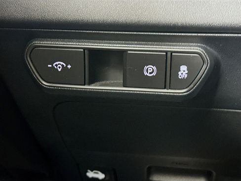 Used 2025 Kia K4 LXS image 16