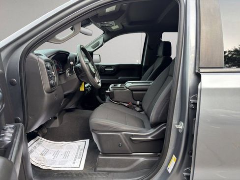 Used 2021 Chevrolet Silverado 1500 Custom w/ Safety Confidence Package AWD/4WD image 9