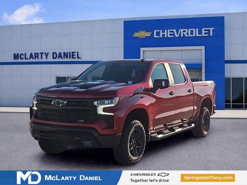 New 2026 Chevrolet Silverado 1500 LT Trail Boss w/ LT Trail Boss Premium Package AWD/4WD image 2