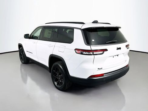 New 2026 Jeep Grand Cherokee L 2WD image 5