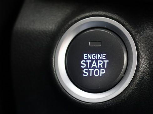 Used 2023 Hyundai Kona SEL w/ Convenience Package image 17