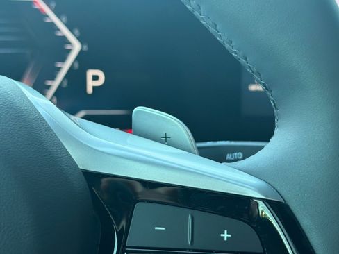 Used 2025 BMW 330i 330i w/ Premium Package image 34