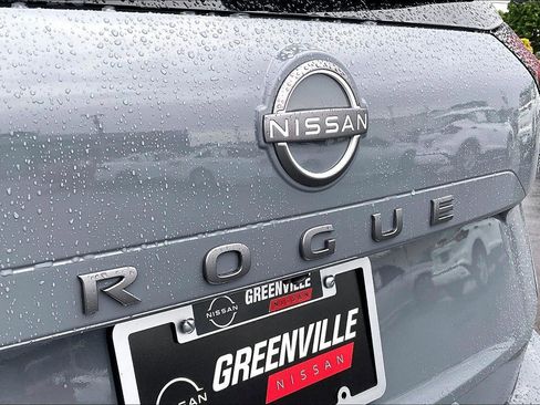 New 2026 Nissan Rogue SV FWD image 13