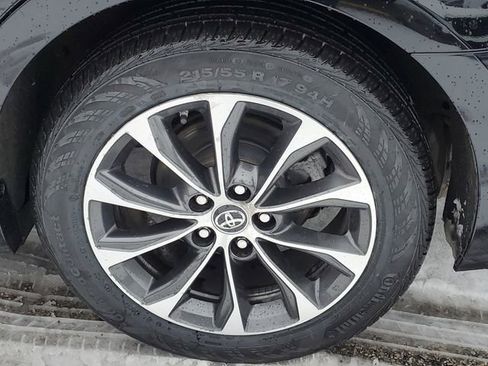 Used 2017 Toyota Avalon XLE Premium w/ All Weather Liner Package image 34