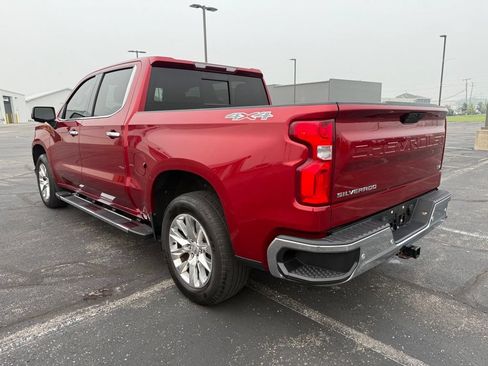 Used 2021 Chevrolet Silverado 1500 LTZ w/ LTZ Premium Package AWD/4WD image 6