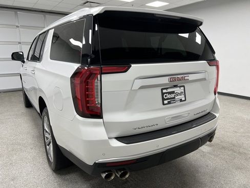 Used 2023 GMC Yukon XL Denali image 8