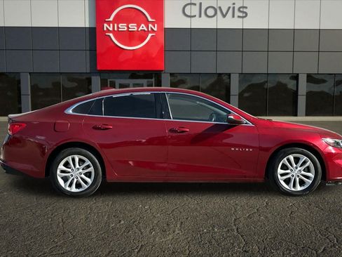 Used 2018 Chevrolet Malibu LT FWD image 9