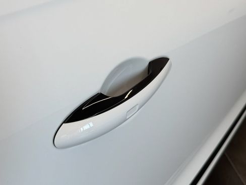 Used 2023 Bentley Continental GT S AWD/4WD image 40