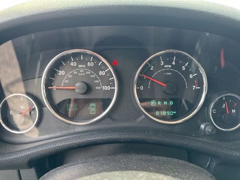 Used 2015 Jeep Wrangler Unlimited Sport w/ Quick Order Package 24S AWD/4WD image 7