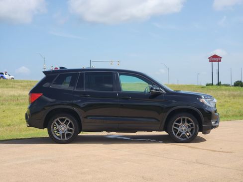 Used 2023 Honda Passport EX-L image 7