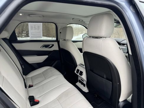 Used 2020 Land Rover Range Rover Velar S image 17