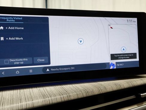 Used 2025 Hyundai Santa Fe Calligraphy AWD/4WD image 3