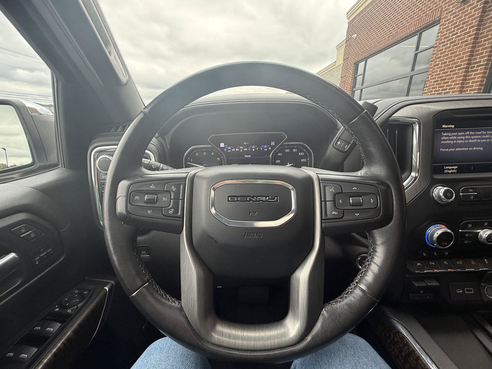 Used 2019 GMC Sierra 1500 Denali w/ Denali Ultimate Package AWD/4WD image 16