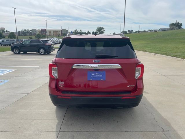Certified 2023 Ford Explorer XLT AWD/4WD image 5