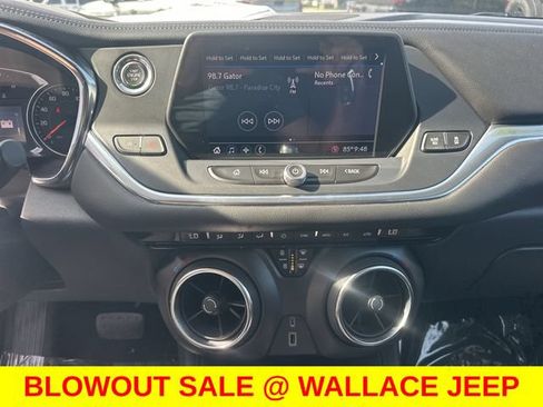 Used 2020 Chevrolet Blazer LT FWD image 33
